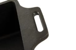 Grillfürst Dutch Oven Set BBQ Kastenform BK4 Aus Gusseisen - X-DEAL Inkl. Tragetasche / Aufbewahrungstasche, Gusseisen Pflege Und Deckelheber -Broil King Store 18 116 BBQ Kastenform Griff