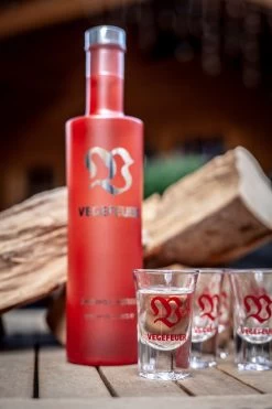 Vegefeuer Kräuter-Likör - Premium Liqueur - 55% - 350ml -Broil King Store 19387 Vegefeuer Kraeuterlikoer