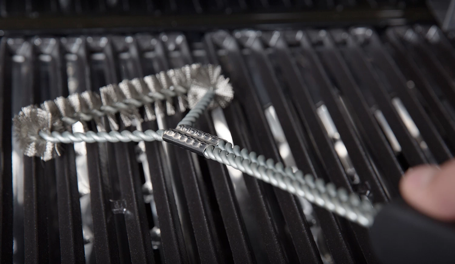 Broil King Grillbürste 3-seitig 30 Cm Mit Edelstahlborsten 4 Broil King Grillbürste 3-seitig 30 Cm Mit Edelstahlborsten – Bild 2