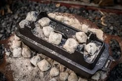 Grillfürst Dutch Oven Set BBQ Kastenform BK4 Aus Gusseisen - X-DEAL Inkl. Tragetasche / Aufbewahrungstasche, Gusseisen Pflege Und Deckelheber -Broil King Store BBQ Kastenform Briketts