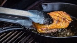 Grillfürst Edelstahl Grillzange 54 Cm - Borussia Dortmund Edition -Broil King Store BVB Grillzange Pfanne Fleisch wenden