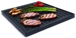 Broil King Grillplatte / Gussplatte Signet -Broil King Store Broil King Grillplatte Gusseisen Signet 11221 propped 02