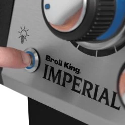 Broil King Imperial 590 IR Black Gasgrill - Modell 2023 -Broil King Store Broil King Imperial 590 IR Beleuchtung Knopf