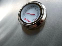 BULL Plancha Grill - Gasgrill 8 BULL Plancha Grill - Gasgrill -Broil King Store Bull Plancha Griddle Grillstation Thermometer Detail 73008CEBU 3 1624532633