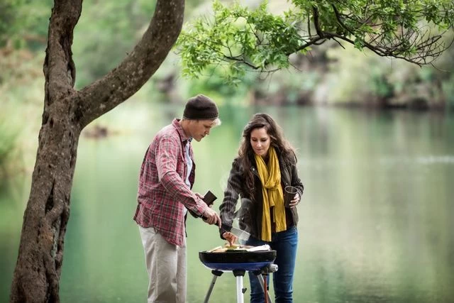 CADAC Camping Gasgrill Carri Chef 50 / BBQ Plancha + Dome - 50 Mbar 7 CADAC Camping Gasgrill Carri Chef 50 / BBQ Plancha + Dome - 50 Mbar – Bild 5