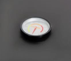 COZZE Pizzaofen Gas 42,5 Cm (17") Mit Thermometer - Inkl. Pizzastein -Broil King Store COZZE Gas Pizzaofen Thermometer 1