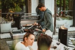 Enders Gasgrill Kansas II Pro 4 SIK Profi Turbo 34 Enders Gasgrill Kansas II Pro 4 SIK Profi Turbo -Broil King Store Enders Outdoor Kueche Gasgrill Kansas II Pro 4 SIK Profi Turbo