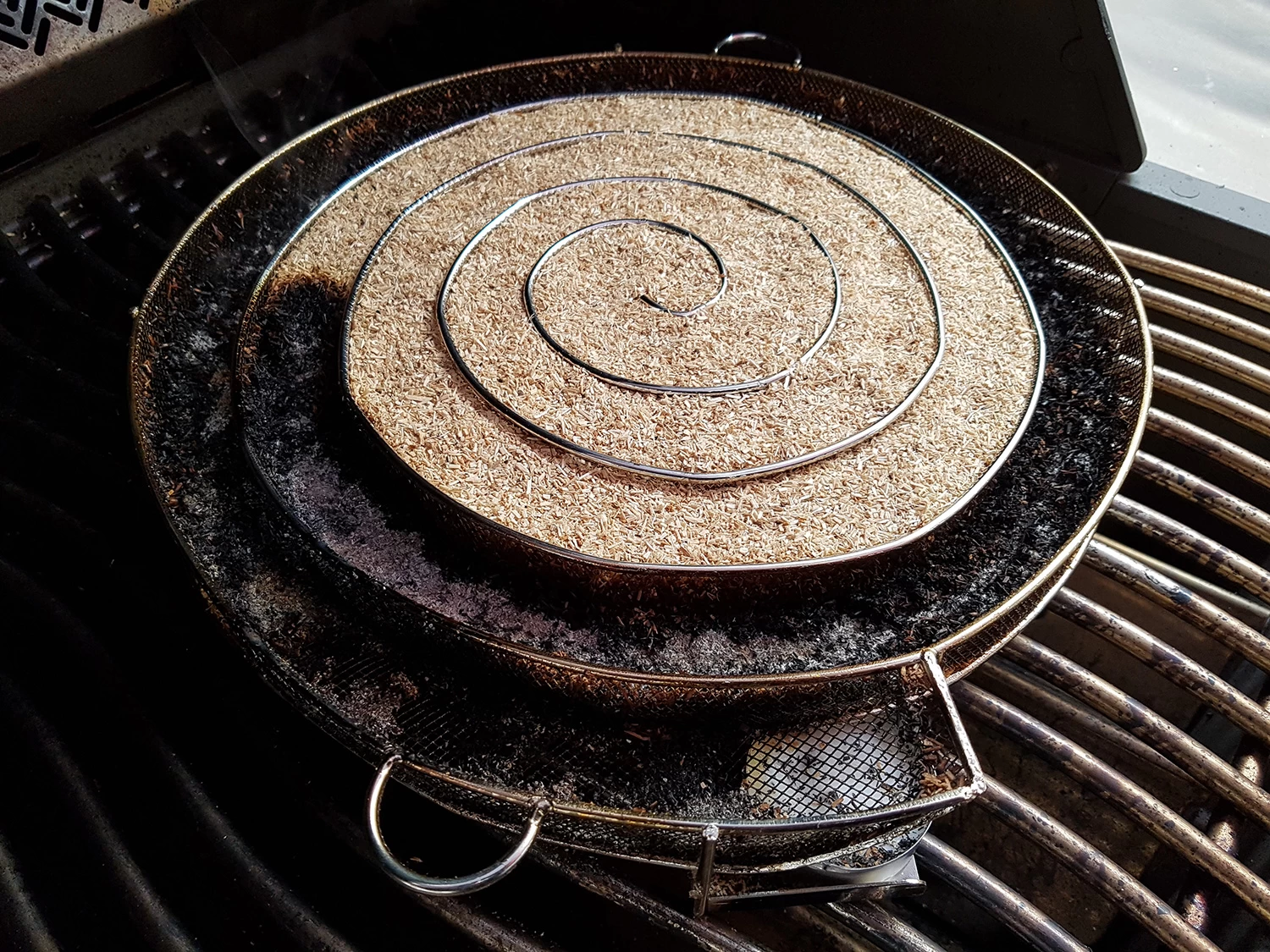 Grillfürst Kaltrauchgenerator / Räucherschnecke XXL 31cm 12 Grillfürst Kaltrauchgenerator / Räucherschnecke XXL 31cm – Bild 10