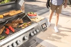 Grillfürst G521E Smart Grill - Mit Automatischer Temperatursteuerung, Hochtemperaturbrenner, Heckbrenner Und Edelstahl Rosten -Broil King Store Grillfuerst G521E Smart Grill Temperaturfuehler