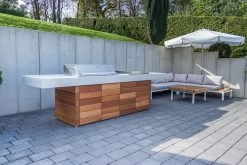 Grillfürst Outdoor Küche Mit Beton-Arbeitsplatte Und HPL-Unterschrank - Mit Edler Holzverkleidung (300 Cm X 80 Cm) - Mit Einbaugrill Und Planchagrill 11 Grillfürst Outdoor Küche Mit Beton-Arbeitsplatte Und HPL-Unterschrank - Mit Edler Holzverkleidung (300 Cm X 80 Cm) - Mit Einbaugrill Und Planchagrill -Broil King Store Grillfuerst Outdoor Kueche Beton Kuecheninsel Unterschraenke 5 1645801079