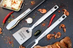 Grillfürst Premium Grillbesteck Set Mit Grillzange, -Wender Und -Gabel - 1. FC Köln Edition -Broil King Store Grillfuerst Premium Grillbesteck Set Koeln Edition