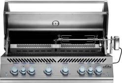 Napoleon 700-Series 44" BIG44 Edelstahl Einbaugrill Inkl. Drehspieß - Modell 2023 -Broil King Store Napoleon Einbaugrill BIG44 Rotisserie rechts