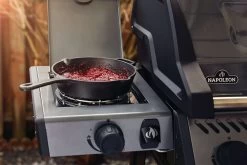 Napoleon Freestyle 365 Gasgrill, Graphit - Mit Seitenbrenner - Modell 2023 39 Napoleon Freestyle 365 Gasgrill, Graphit - Mit Seitenbrenner - Modell 2023 -Broil King Store Napoleon Freestyle Seitenbrenner