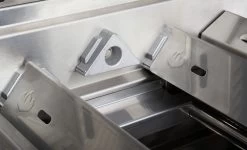 Napoleon Prestige Pro 825-3 Edelstahl Einbaugrill Gas - Inkl. Drehspieß - Modell 2023 -Broil King Store Napoleon Prestige PRO Sear Plates Flammenverteiler 1