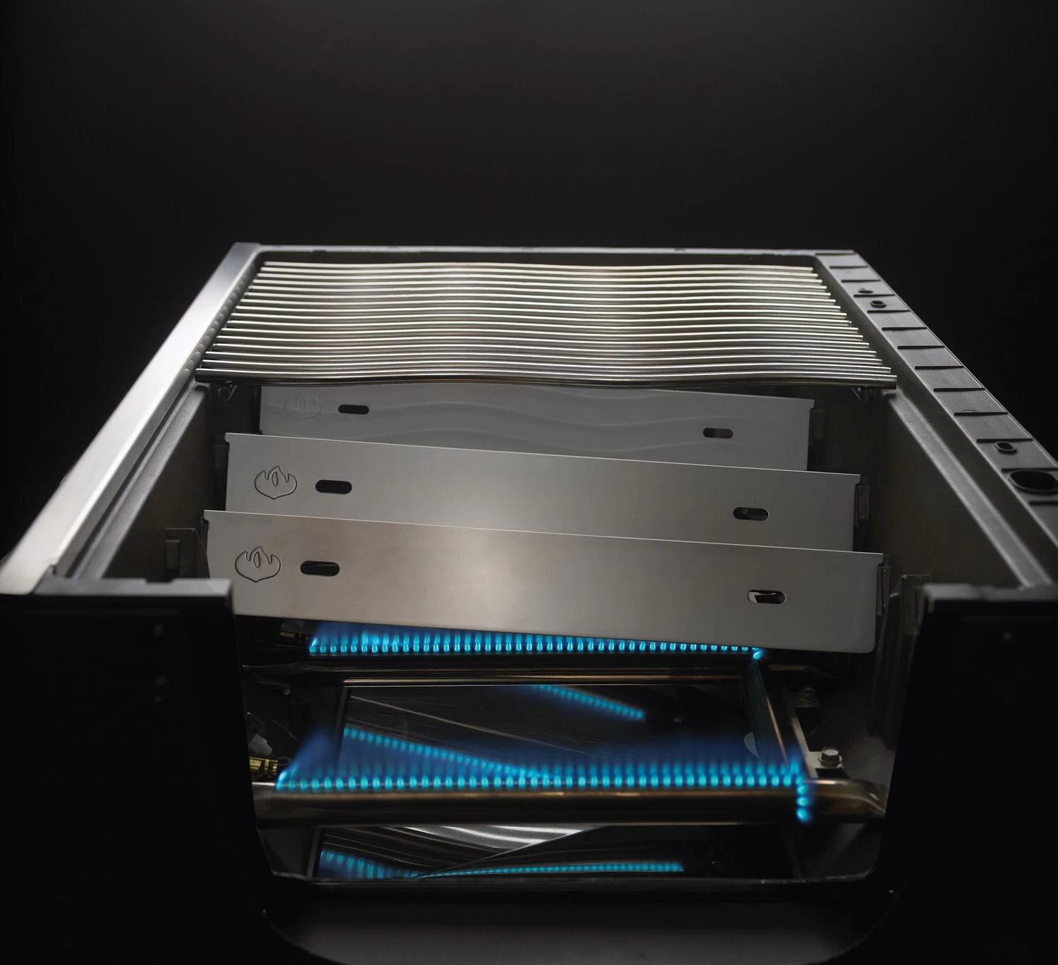 Napoleon Prestige Pro 825-3 Edelstahl Gasgrill Inkl. Drehspieß Und Bodenbeleuchtung - Modell 2023 - SMART Deal Inkl. Grillfürst Grill Control Mit Companion Device Und Einstichthermometer 12 Napoleon Prestige Pro 825-3 Edelstahl Gasgrill Inkl. Drehspieß Und Bodenbeleuchtung - Modell 2023 - SMART Deal Inkl. Grillfürst Grill Control Mit Companion Device Und Einstichthermometer – Bild 10