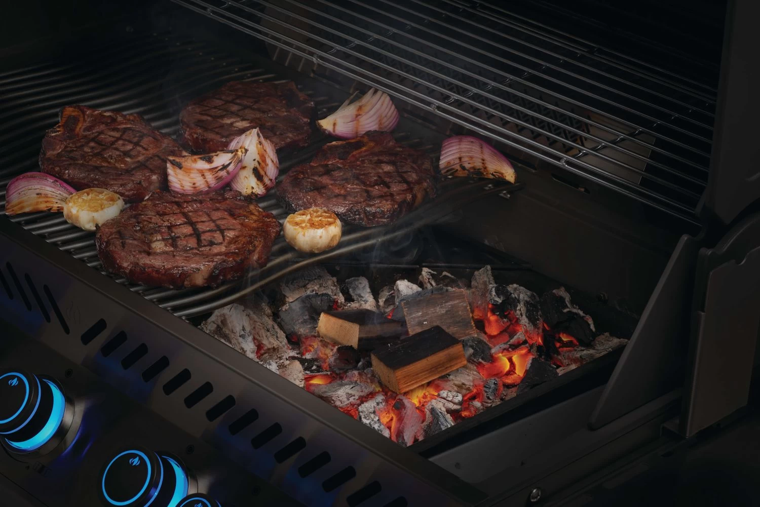 Napoleon Holz Räucherchunks Whiskey-Eiche, 1,5kg 5 Napoleon Holz Räucherchunks Whiskey-Eiche, 1,5kg – Bild 3