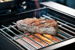 Outdoorchef Gas Kugelgrill Arosa 570 G Evo Black Style - Inkl. Blazing-/Cooking Zone Kit Plus Und Plancha -Broil King Store Outdoorchef Blazing Zone Arosa Nachruesten