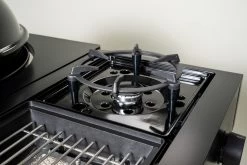 Outdoorchef Gas Kugelgrill Arosa 570 G Evo Black Style - Inkl. Blazing-/Cooking Zone Kit Plus -Broil King Store Outdoorchef Cooking Zone Blazing Zone Kit Arosa 1