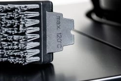 Outdoorchef Grillbürste Mit Nylonborsten Groß, 44,5 Cm -Broil King Store Outdoorchef Grillbuerste Nylonborsten Detail Buerstenkopf 1