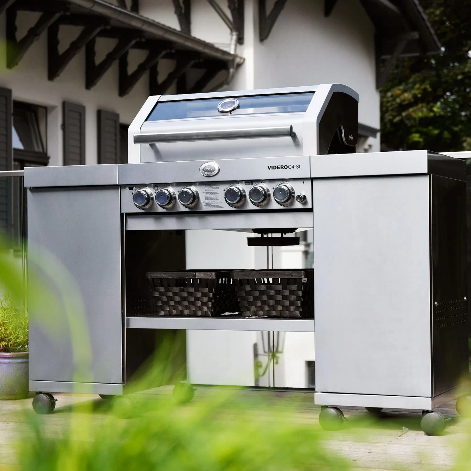 Rösle Gasgrill Videro G4-SL VARIO+ Edelstahl - Modell 2022 4 Rösle Gasgrill Videro G4-SL VARIO+ Edelstahl - Modell 2022 – Bild 2