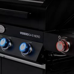 Rösle Gasgrill Videro G4-S Vario+ Nero Schwarz - Modell 2023 - X-DEAL Inkl. Abdeckhaube Und Grillplatte -Broil King Store Roesle Videro G4 S Vario NERO matt schwarz beleuchtet 2