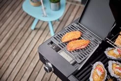 Rösle Gasgrill Videro Pro G4-S Vario+ Mattschwarz - Modell 2023 -Broil King Store Roesle Videro Pro Gasgrill Detail Primezone