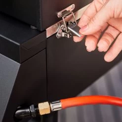 Rösle Gasgrill Videro Pro G2-P Campinggrill -Broil King Store Rosle Gasgrill Videro PRO G2 P Verschluss