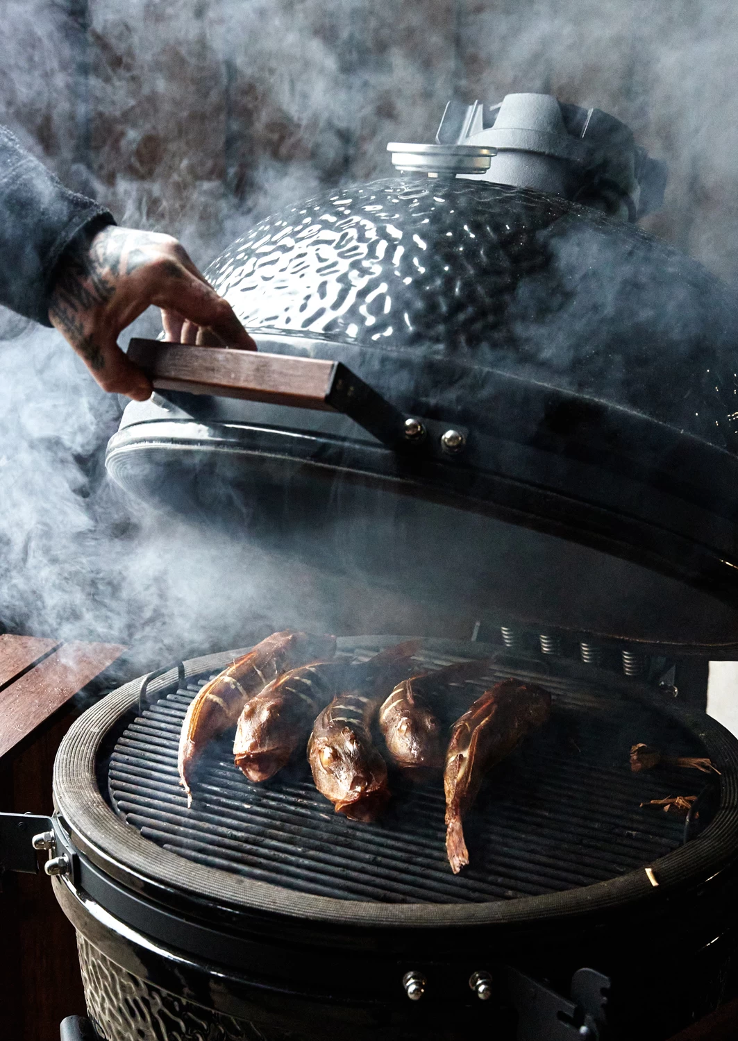 The Bastard Keramikgrill Classic Large - Complete - Schwarz Glänzend - Modell 2023 12 The Bastard Keramikgrill Classic Large - Complete - Schwarz Glänzend - Modell 2023 – Bild 10