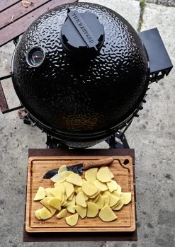 The Bastard Keramikgrill Classic Large - Complete - Schwarz Glänzend - Modell 2023 19 The Bastard Keramikgrill Classic Large - Complete - Schwarz Glänzend - Modell 2023 -Broil King Store The Bastard Classic Large Keramikgrill Seitentische