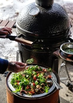 The Bastard Keramikgrill Classic Medium - Complete - Schwarz Glänzend - Modell 2023 28 The Bastard Keramikgrill Classic Medium - Complete - Schwarz Glänzend - Modell 2023 -Broil King Store The Bastard Classic Medium Keramikgrill Deckel