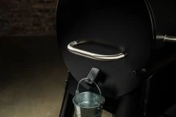 Traeger Pelletgrill Pro D2 780 - Black 20 Traeger Pelletgrill Pro D2 780 - Black -Broil King Store Traeger Pelletgrill Pro Handle