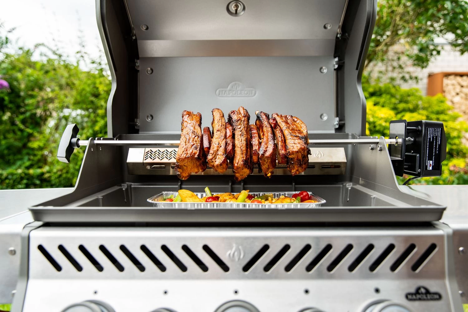 Napoleon Drehspieß / Rotisserie Set Für Rogue, Rogue XT, Rogue SE 365 / 425 / 525 Und 625 RSE 3 Napoleon Drehspieß / Rotisserie Set Für Rogue, Rogue XT, Rogue SE 365 / 425 / 525 Und 625 RSE